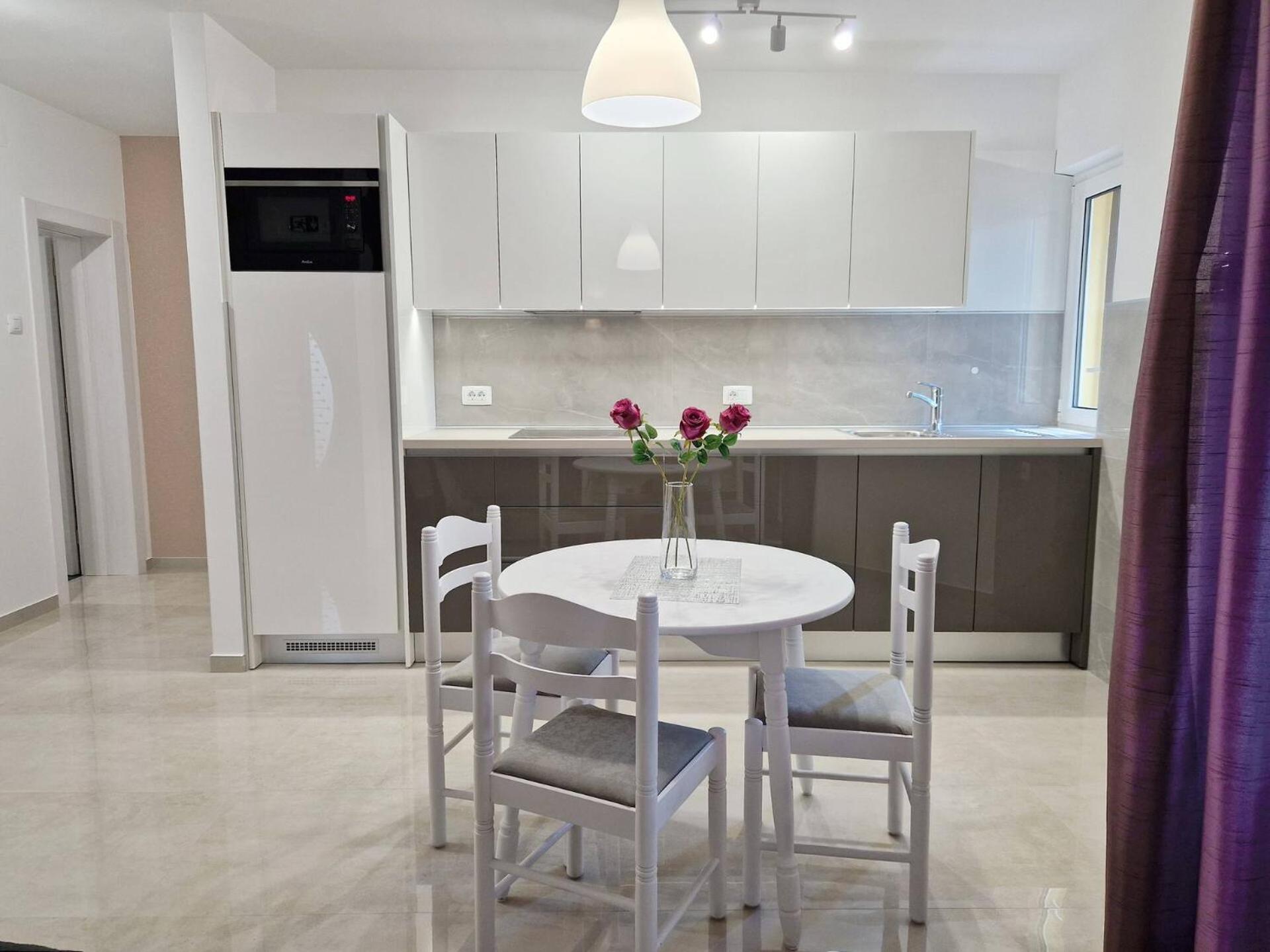Sunshine Residence Baska 2 Dış mekan fotoğraf