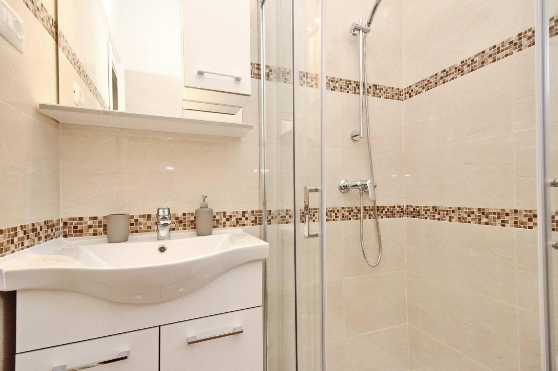Sunshine Residence Baska 2 Dış mekan fotoğraf